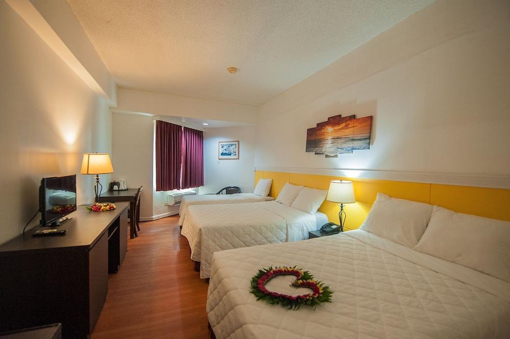 טומון Grand Plaza Hotel מראה חיצוני תמונה