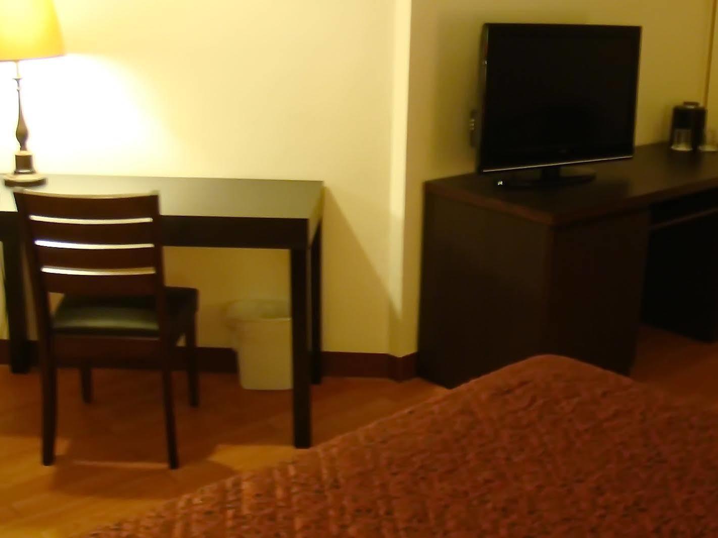 טומון Grand Plaza Hotel מראה חיצוני תמונה